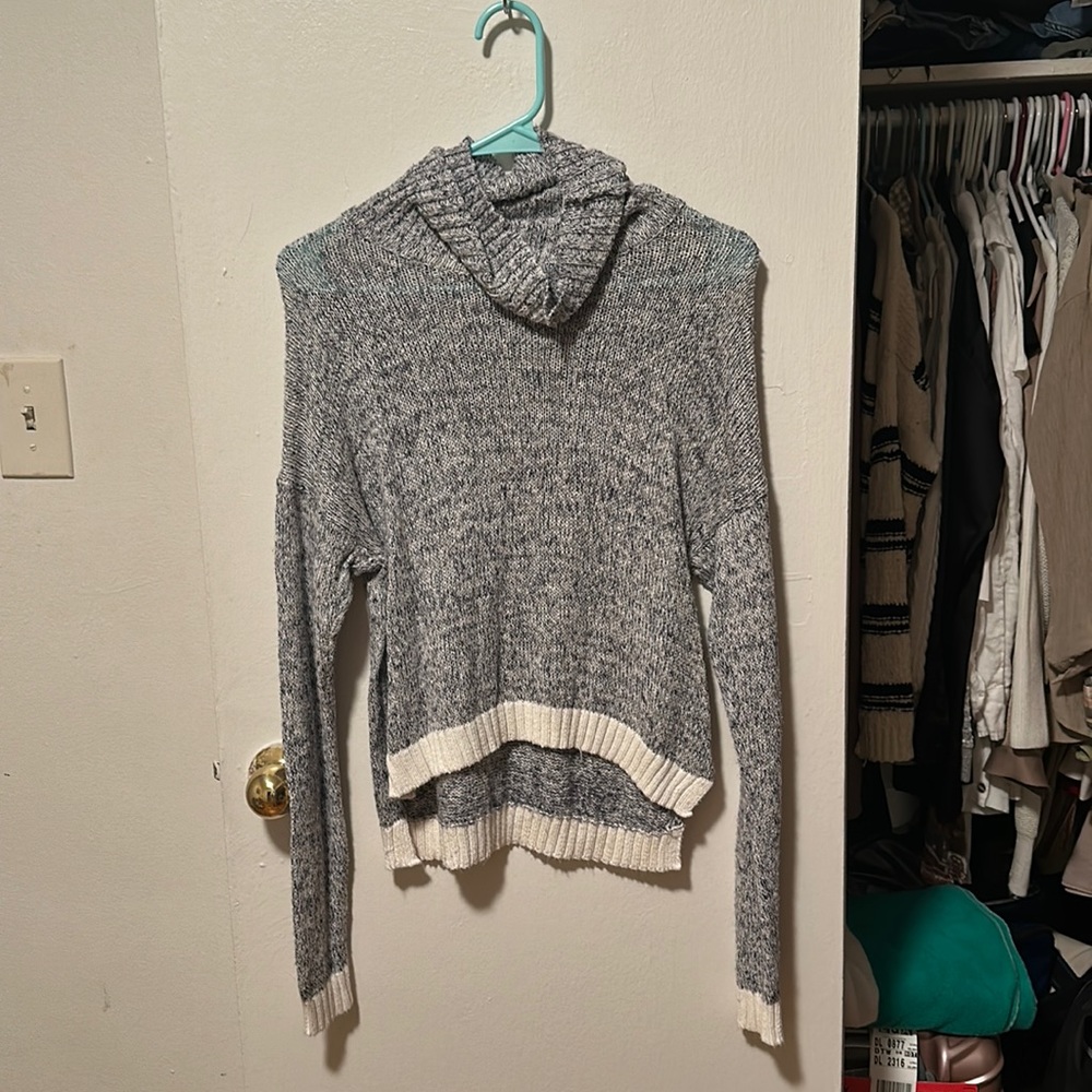 Abigail - Soft turtleneck sweater